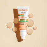 ⁦كريم الشمس الملون 50+ SPF للبشرة المعرضة لحبّ الشباب⁩ - الصورة ⁦4⁩