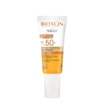 ⁦كريم واقي الشمس SPF 50+ للبشرة العادية والجافة⁩ - الصورة ⁦2⁩